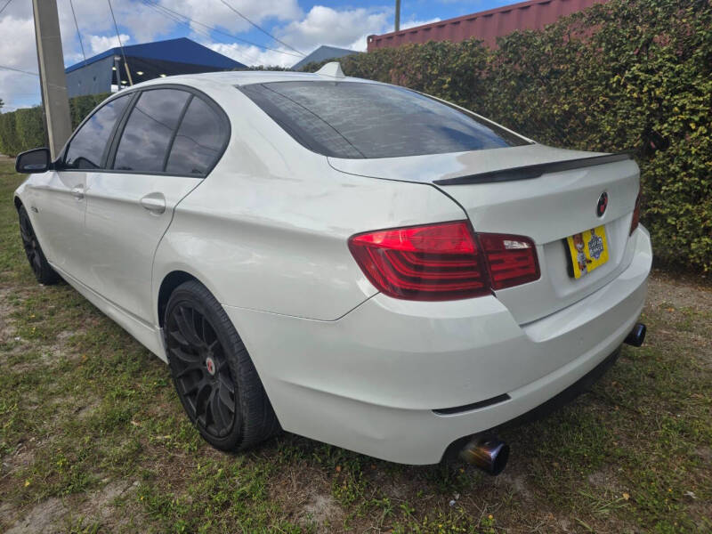 2011 BMW 5 Series 535i
