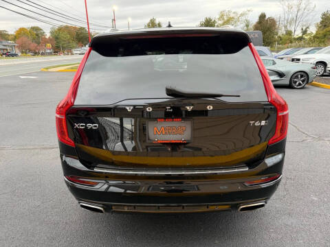 2017 Volvo XC90 T6 R-Design