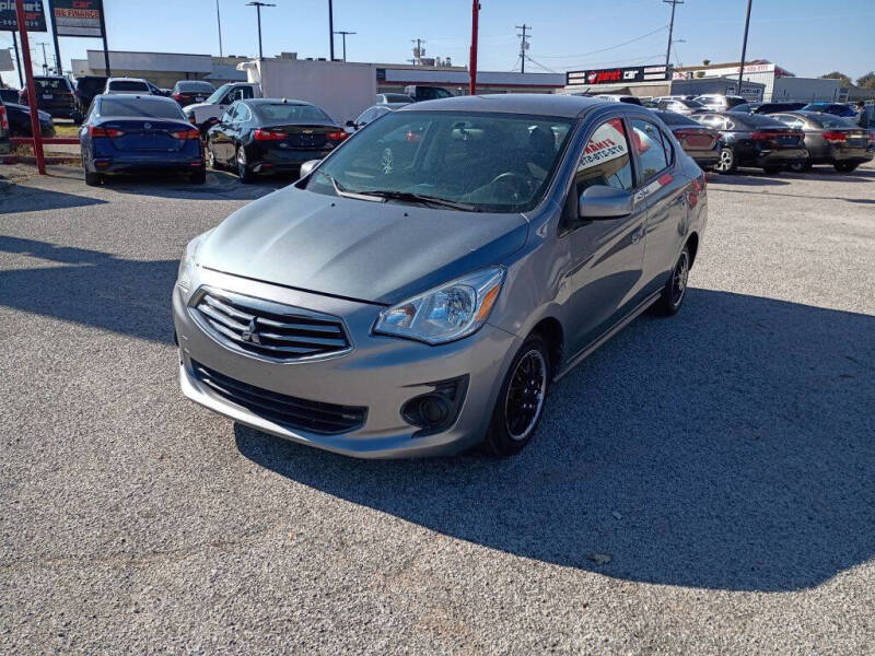 2019 Mitsubishi Mirage G4 ES's photo