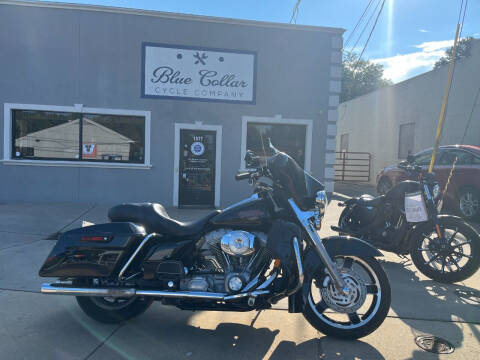 2005 Harley-Davidson Electra Glide Standard FLHT for sale at Blue Collar Cycle Company in Salisbury NC