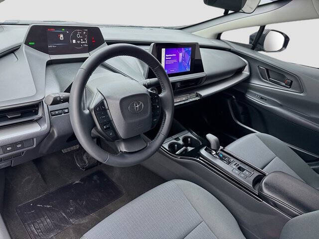 2024 Toyota Prius LE