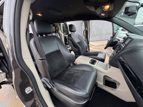 2017 Dodge Grand Caravan SXT