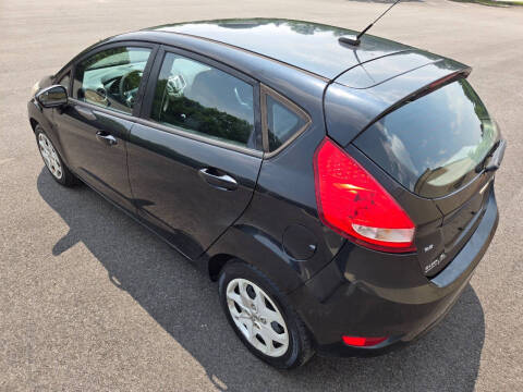 2013 Ford Fiesta SE