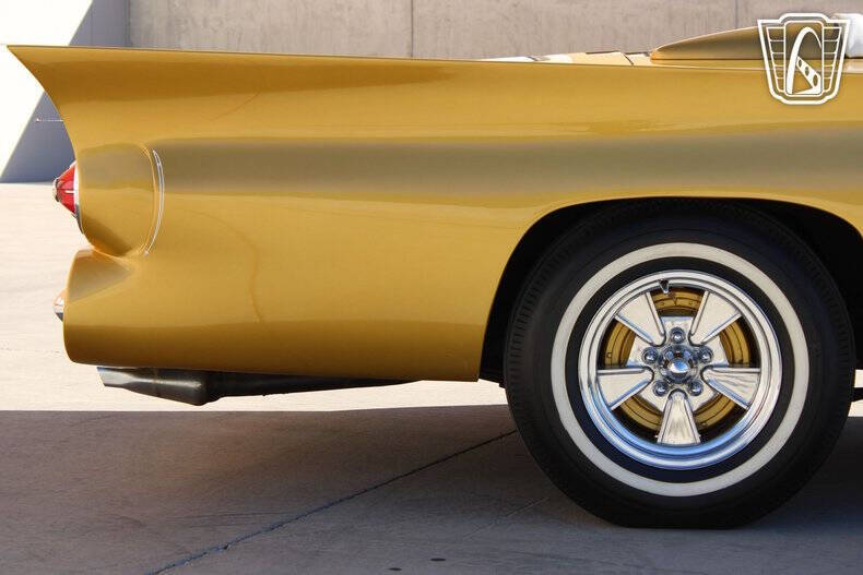 1957 Ford Thunderbird