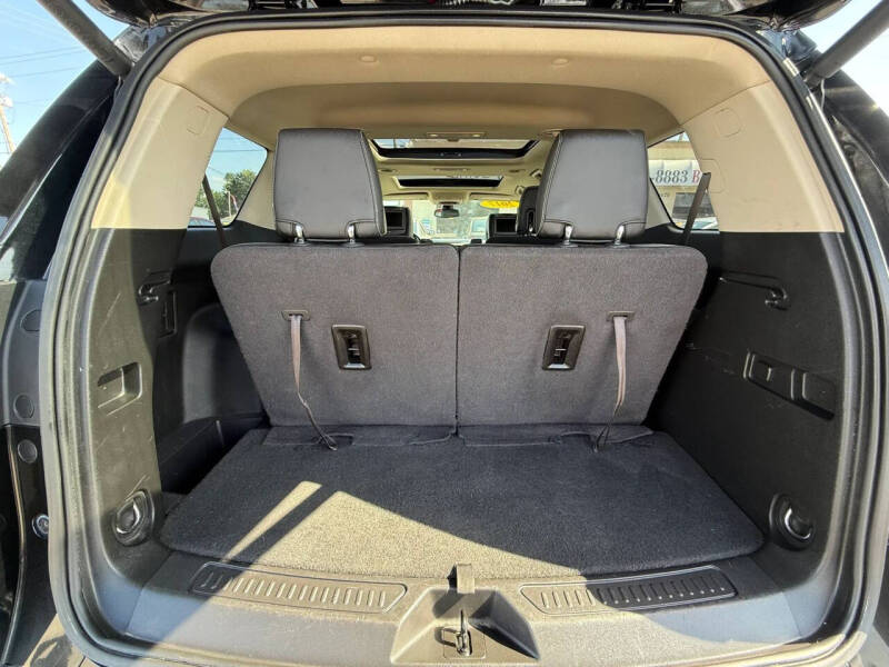 2017 GMC Acadia Denali