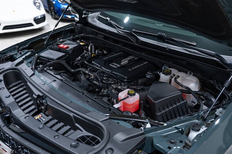 2025 Cadillac Escalade-V