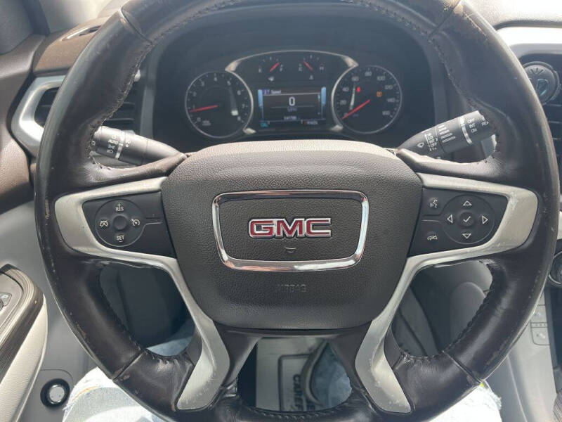 2019 GMC Acadia SLT-1