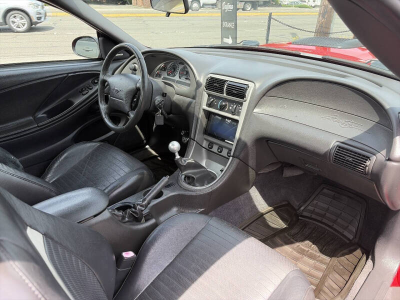 2003 Ford Mustang Mach 1 Premium