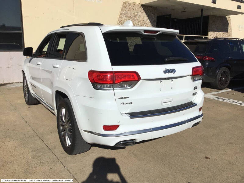 2017 Jeep Grand Cherokee Summit
