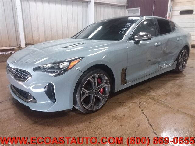 2019 Kia Stinger GT2's photo