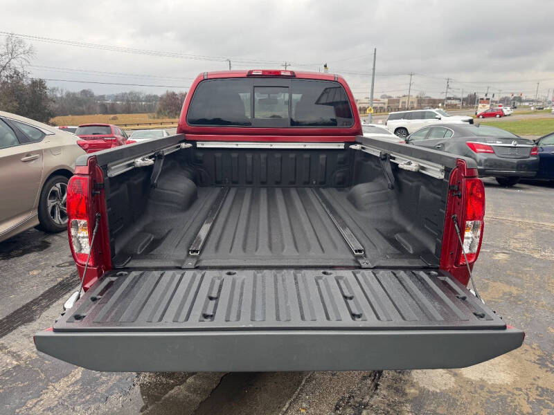 2021 Nissan Frontier SV photo 6