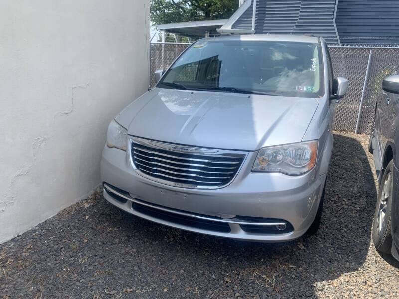 2011 Chrysler Town and Country for sale at The Bad Credit Doctor in Maple Shade NJ