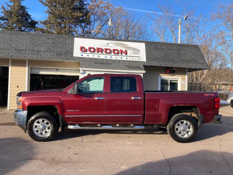 2015 Chevrolet Silverado 2500HD for sale at Gordon Auto Sales LLC in Sioux City IA