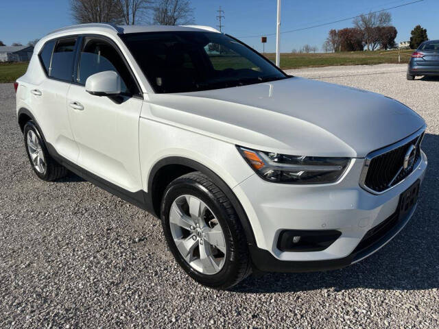 2022 Volvo XC40 for sale at Springer Auto Sales in Waterloo, IL