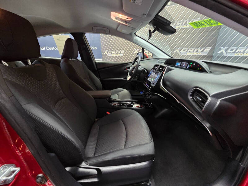 2017 Toyota Prius Three