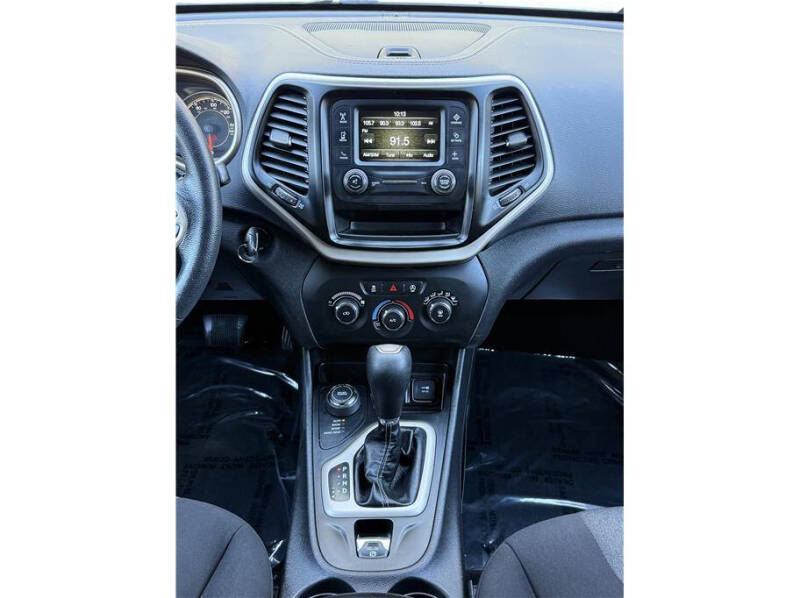 2018 Jeep Cherokee Latitude