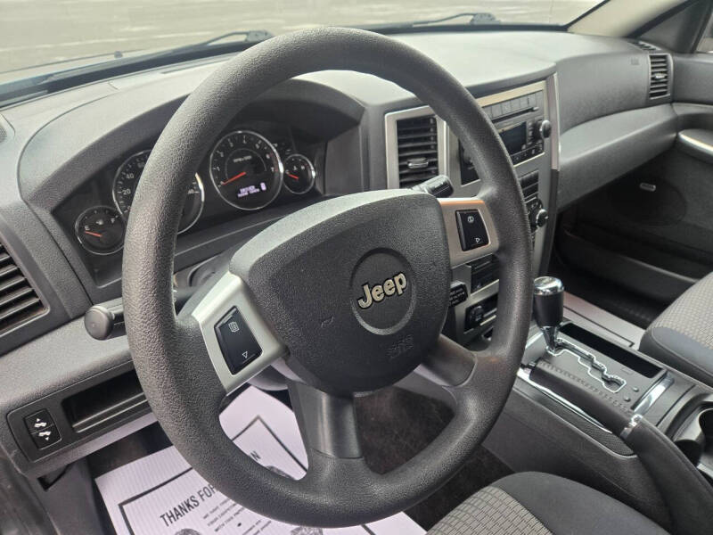 2010 Jeep Grand Cherokee Laredo