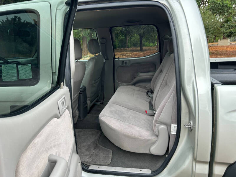 2004 Toyota Tacoma PreRunner V6