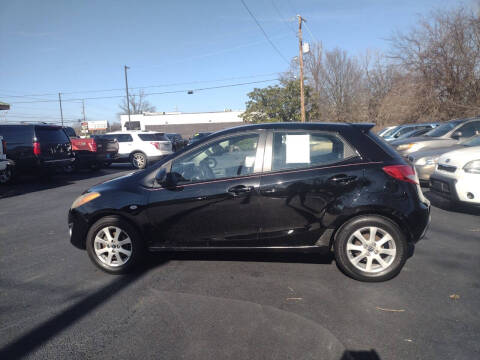 2013 Mazda MAZDA2