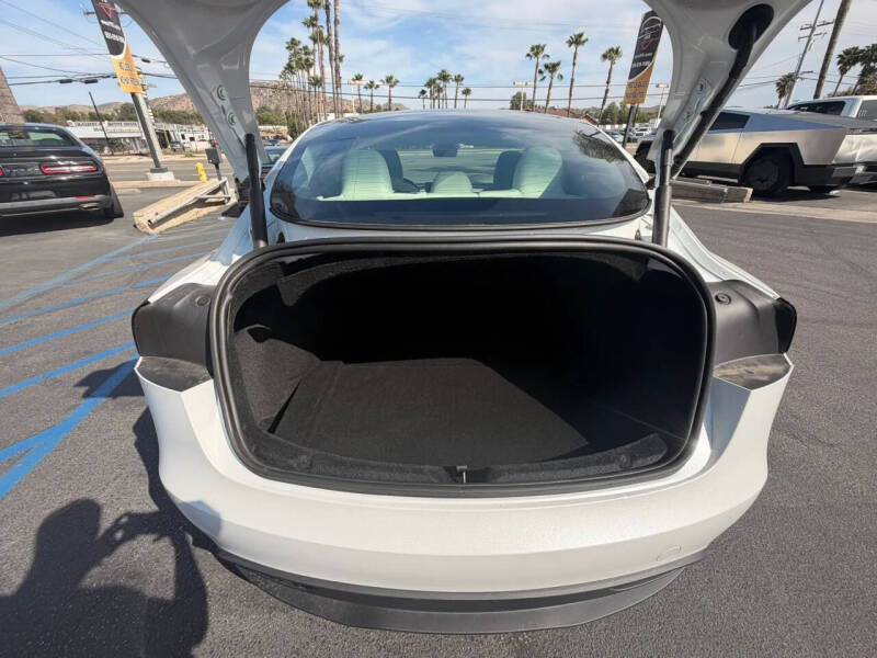 2025 Tesla Model 3 Long Range