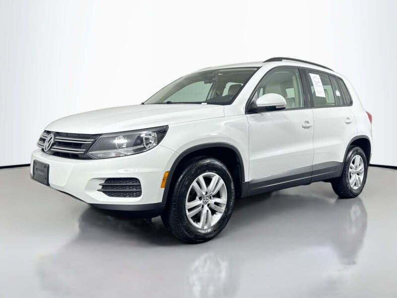 2017 Volkswagen Tiguan 2.0T Limited S 4Motion