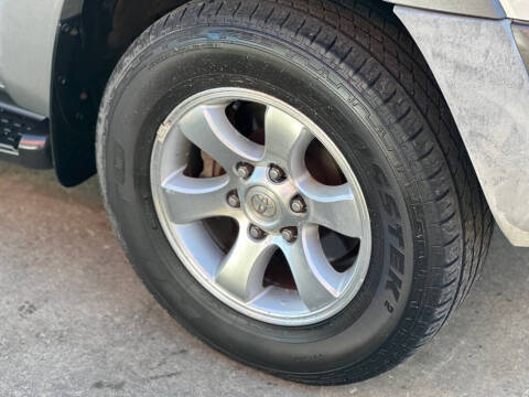 2003 Toyota 4Runner SR5