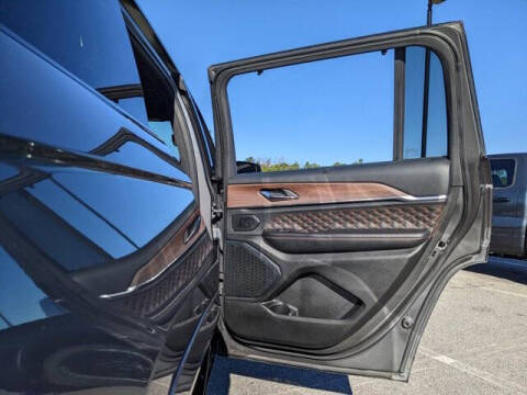 2022 Jeep Grand Cherokee L Summit