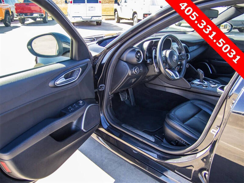 2023 Alfa Romeo Giulia Sprint