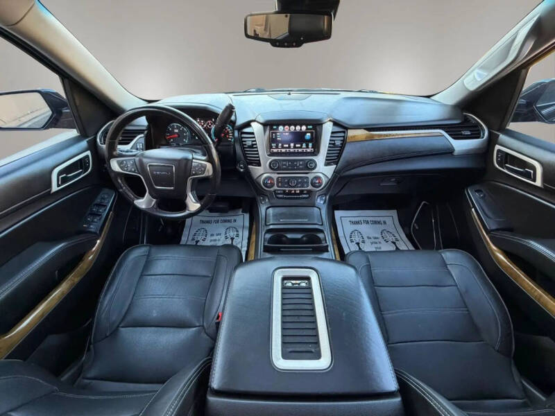 2017 GMC Yukon Denali