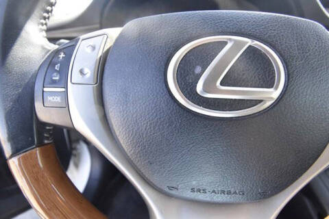 2013 Lexus ES 300h