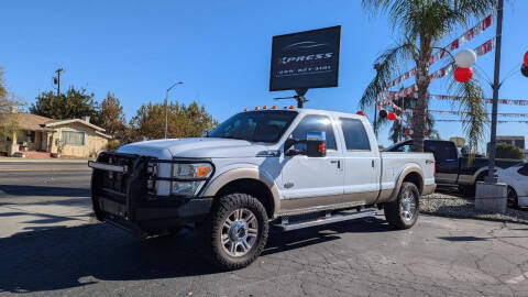 2011 Ford F-250 Super Duty for sale at XPRESS MOTORS in Los Banos CA