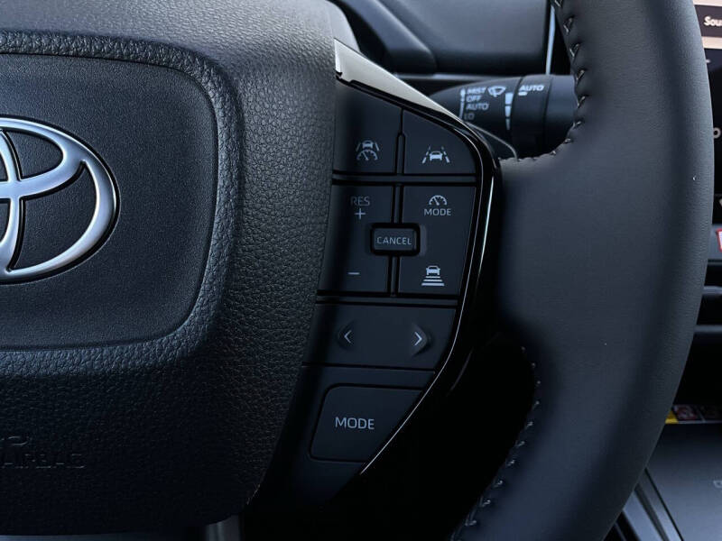 2026 Toyota bZ XLE Plus