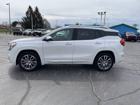 2023 GMC Terrain Denali