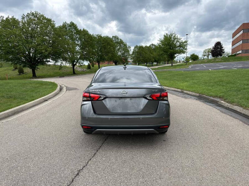 2021 Nissan Versa SV