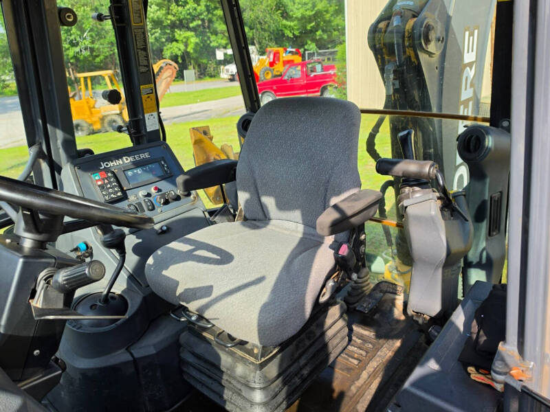 2015 John Deere 410K