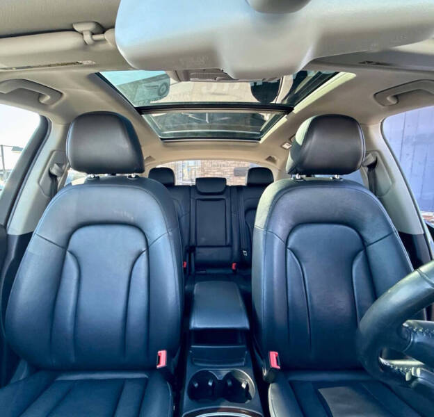 2012 Audi Q5 2.0T quattro Premium Plus