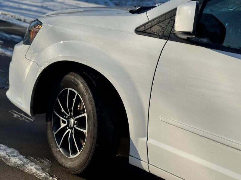 2017 Dodge Grand Caravan SE