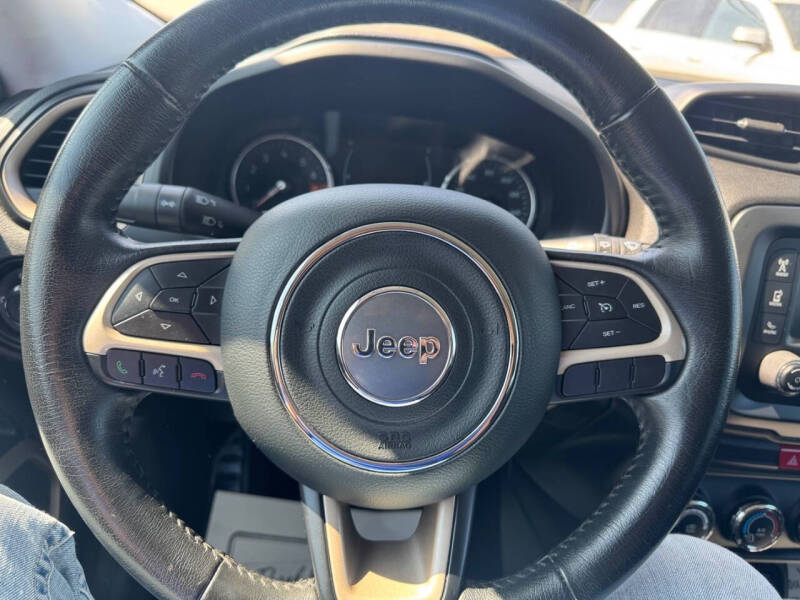 2017 Jeep Renegade Altitude