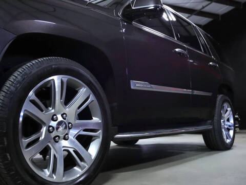 2017 Cadillac Escalade Luxury