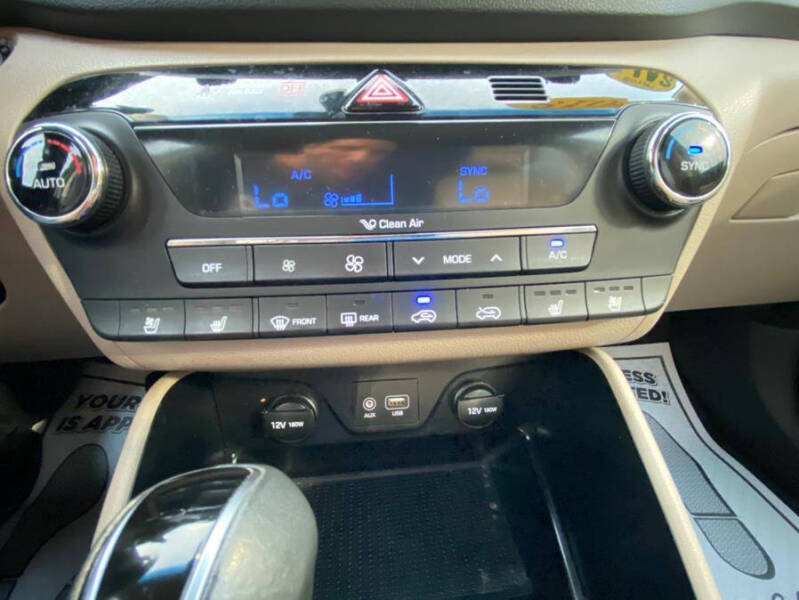 2017 Hyundai Tucson Night