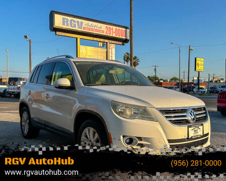 2009 Volkswagen Tiguan for sale at RGV AutoHub in Harlingen TX