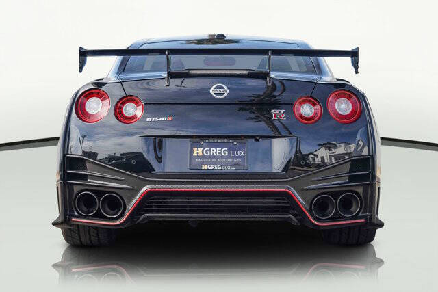 2018 Nissan GT-R NISMO