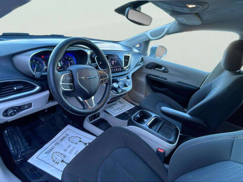 2020 Chrysler Pacifica Touring