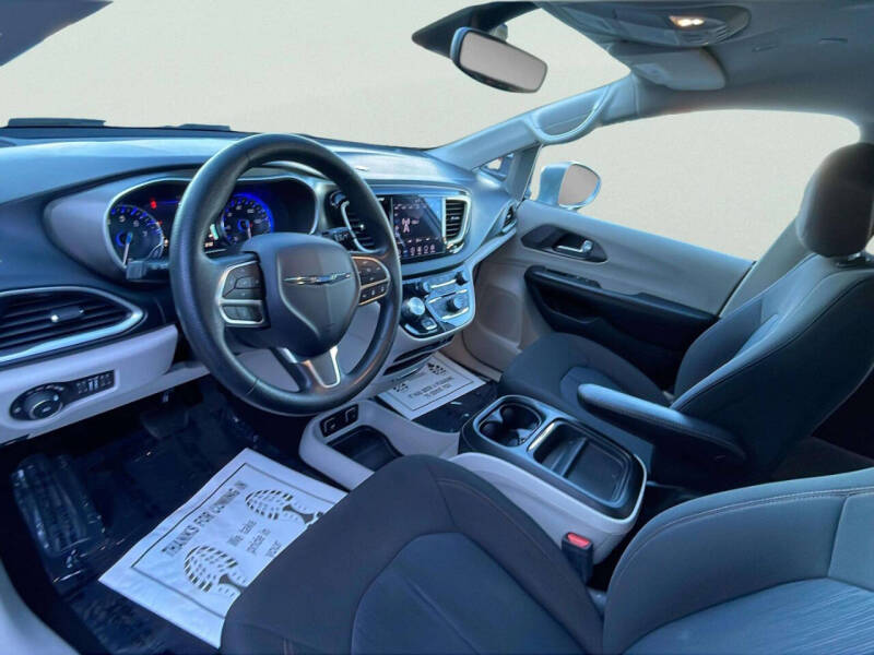 2020 Chrysler Pacifica Touring