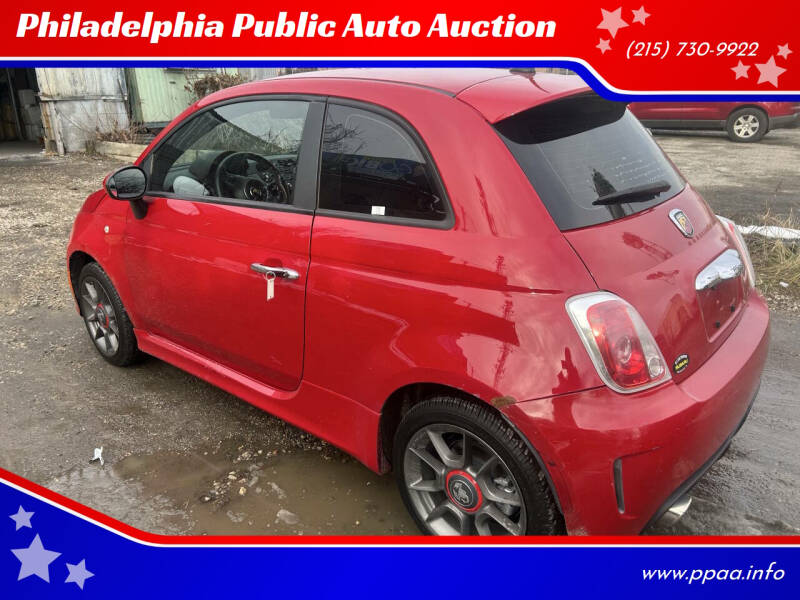 2013 FIAT 500 Abarth's photo