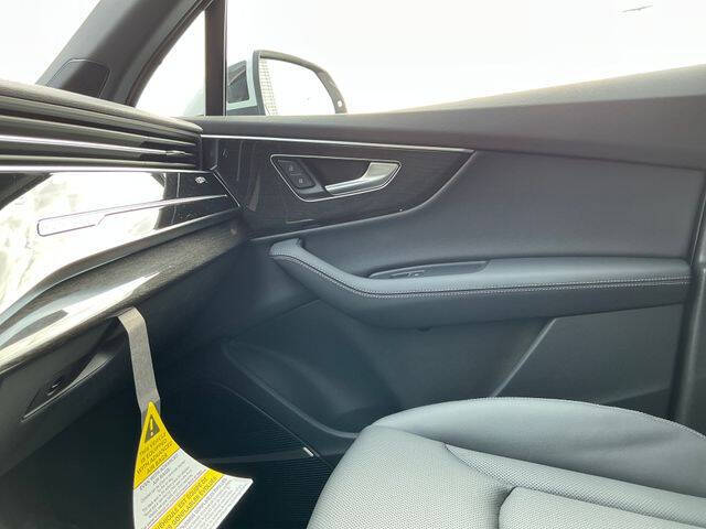 2026 Audi Q7 quattro Premium Plus 55 TFSI