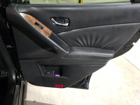 2010 Nissan Murano LE