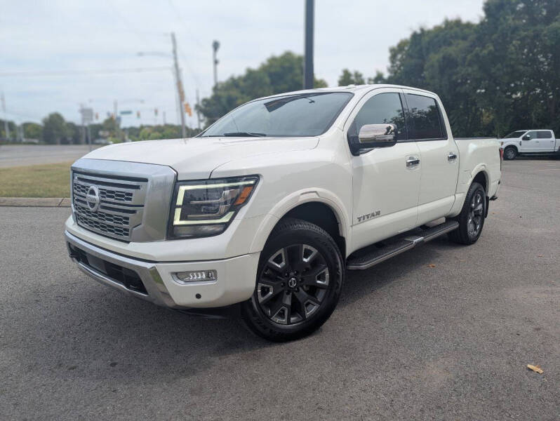 2021 Nissan Titan Platinum Reserve's photo