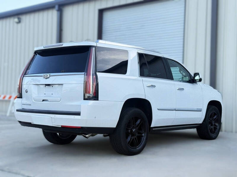 2017 Cadillac Escalade Premium Luxury