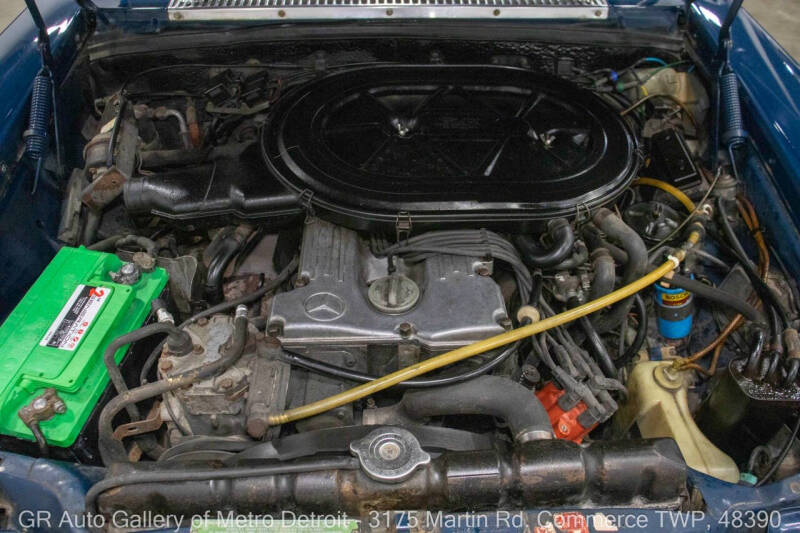 1975 Mercedes-Benz 280-Class